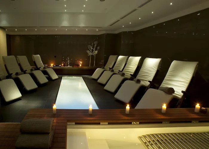 Western The Hub Hotell 4*