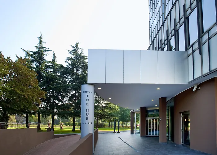 Western The Hub Hotell 4*