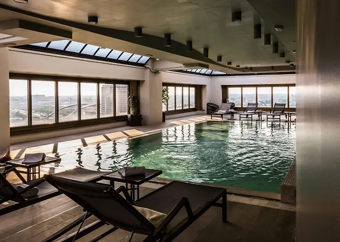 Western The Hub Hotell 4*